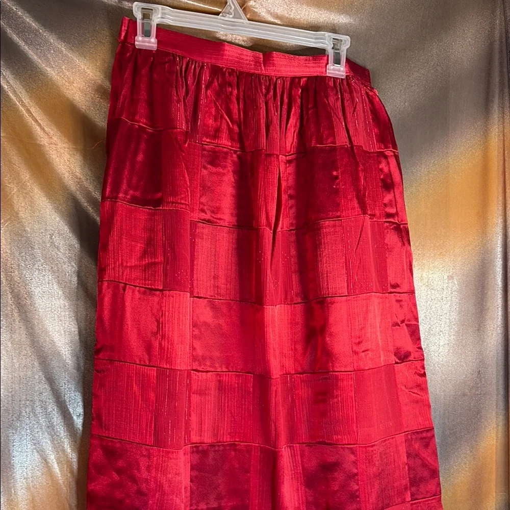 Vintage maxi quilted with glittery fabric Elegant lined Red Women's Skirt‎ 502